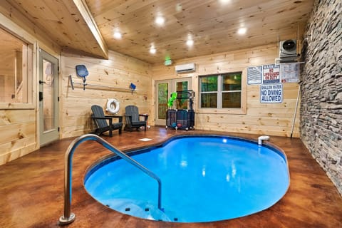 Who says pool time has a season? Rain or snow, we’re splashin' around. Heated indoor pool = splash party, 24/7.