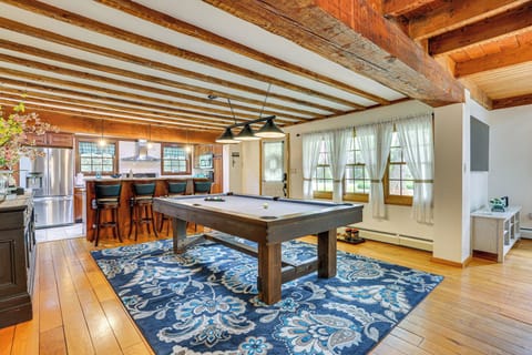 Greentown Vacation Rental | 3BR | 2.5BA | 3,200 Sq Ft | Stairs Required