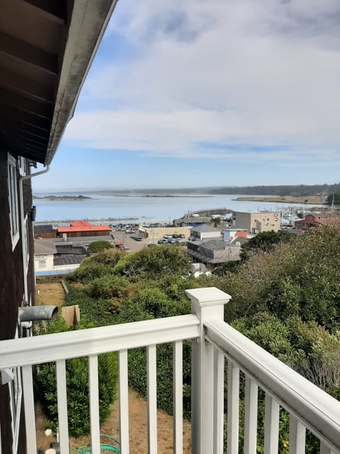 Deluxe Room, 1 King Bed (43 Spa Unit - Non-Pet) | Terrace/patio