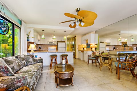 No AC-- stay cool with ceiling fans throughout