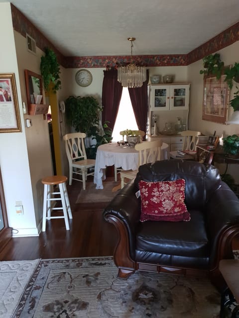 Living Room Dining Area