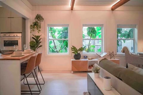 Walk-in into a open concept Kitchen Living room area