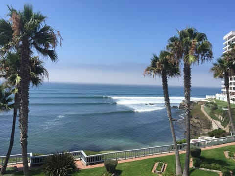 Full access to the surf break at k38.5 (shown here on a clean south swell)