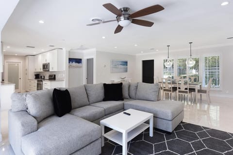 Living area with Sofa, Tv