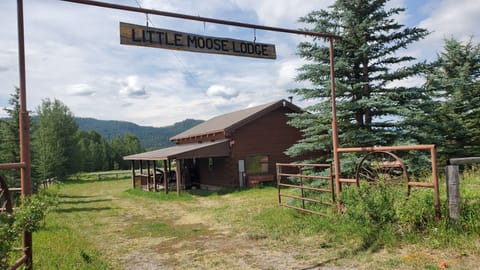 Little Moose Lodge