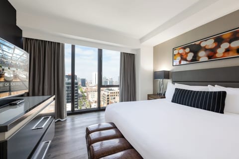 Suite, 1 Bedroom | Premium bedding, in-room safe, desk, iron/ironing board