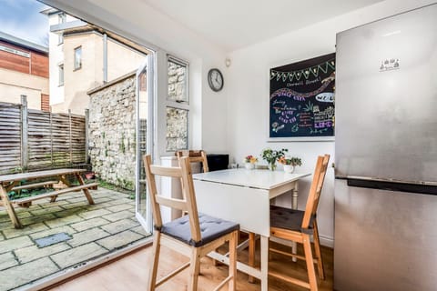 House | 3 bedrooms, WiFi