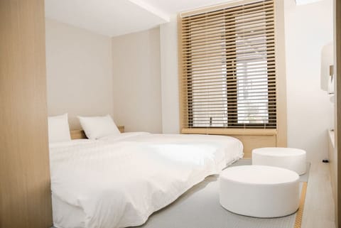 Superior Quadruple Room | Desk, laptop workspace, soundproofing, free WiFi