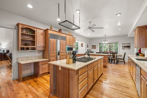 Kitchen - main level