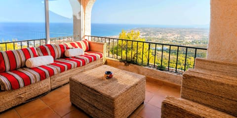 Breizas House Terrace (1)
