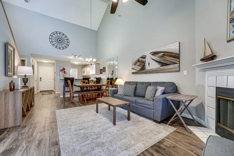 Branson Vacation Rental | 3BR | 3BA | 1,438 Sq Ft | Stairs Required