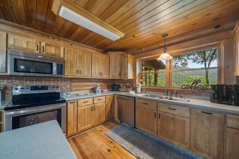 Spacious Kitchen with Stainless Appliances