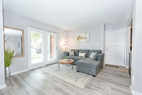 Modern, spotless living room