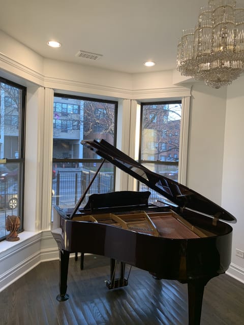 Space is suited for Class and Style- Enjoy gatherings with friends and family.