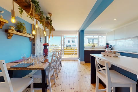House, Private Bathroom, Partial Sea View (beach side private estate) | Shared kitchen | Highchair