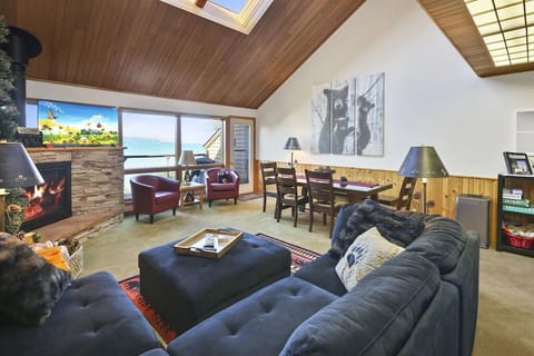 Spacious Living and Dining Room Offering an Amazing View