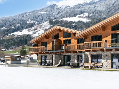 Holiday Home Exterior [winter]