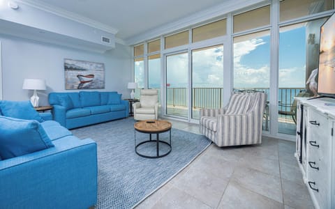 Phoenix Gulf Shores 1102, Gulf Shores, Alabama, beach front, 3 bedroom condominium on the 11th floor