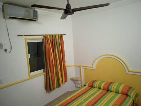 Standard Room | Bed sheets