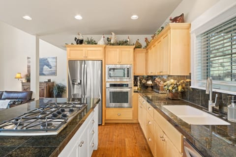 Well equipped kitchen allows you to enjoy the comforts of home while on vacation