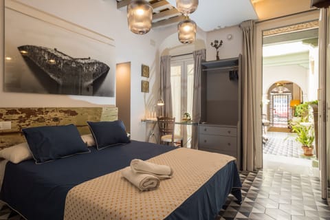 Suite La Capitana Deluxe | 1 bedroom, premium bedding, down comforters, individually decorated