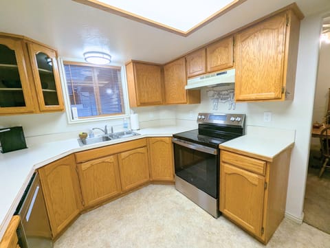 Brand new stainless steel glass top range recently added!