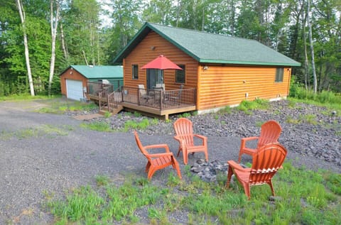 Corny's Best Kept Secret combines rustic charm with luxury modern amenities. 