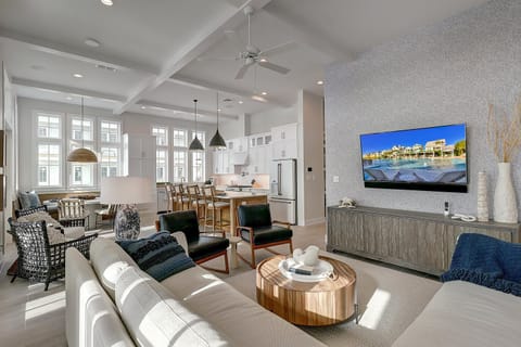 1st Floor Living Area