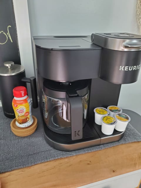 Drip and k-cup coffee, cleaned after EVERY stay!