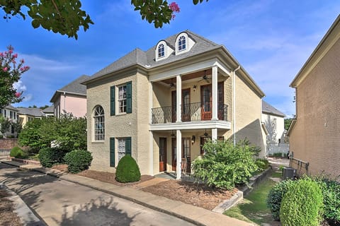 Oxford Vacation Rental Home | 3BR | 3.5BA | 1,800 Sq Ft | Bedrooms on 2nd Floor