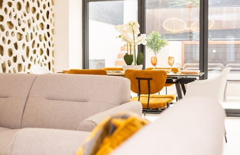 Cottage, Private Bathroom | Lounge