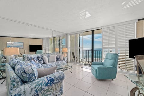 Breathtaking views from the living room