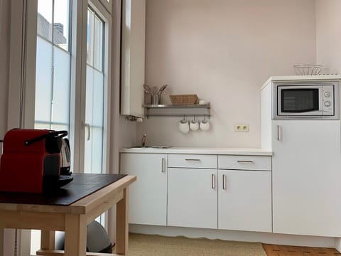 Superior Apartment, 1 King Bed | Private kitchen | Full-size fridge, microwave, stovetop, espresso maker