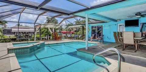 Private Pool and Spa