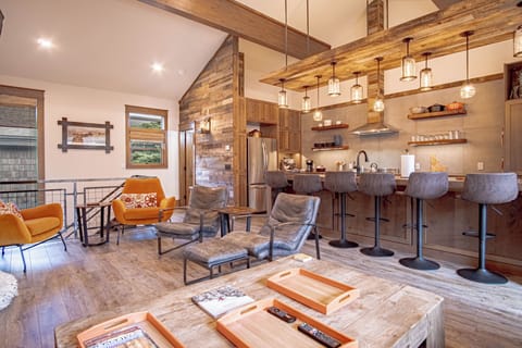 Plenty of counter space for family dinners or a breakfast buffet!
