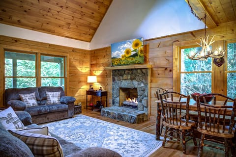 Main Living Area with Gas Fireplace