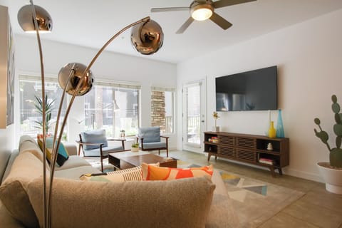 Phoenix Vacation Rental | 2BR | 2BA | Step-Free Access | 1,246 Sq Ft
