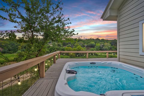 Private hot tub under the stars