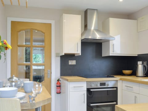 Kitchen | Blackmill Cottages No 2 - Blackmill, Taynuilt, near Oban