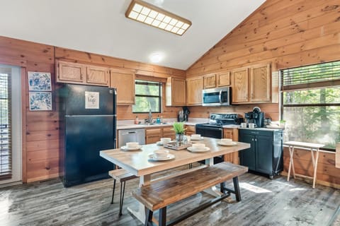 What's cookin', good lookin'!