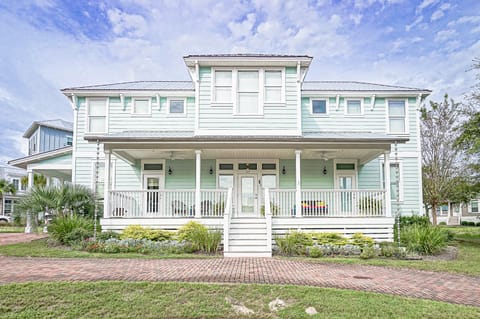 Welcome to Seaside Escapes!  Make your family memories here!