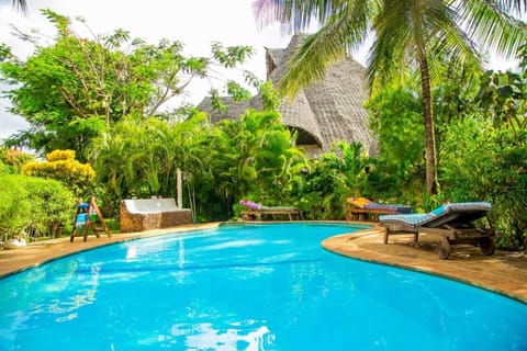 Cottage | Garden