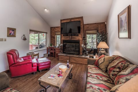Studio (2 Bedrooms) | Property amenity