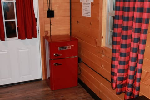 05393699-cdd4-40d1-badb-98e703e54860