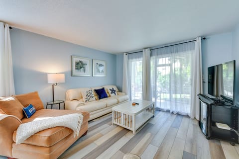 Sarasota Vacation Rental | 2BR | 2BA | Ground-Level Condo | Step-Free Access