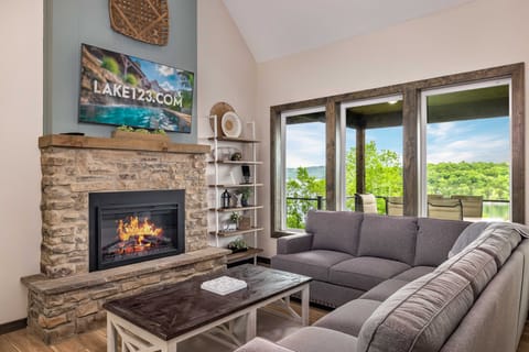 Welcome to Serenity Shores Timberline #20!