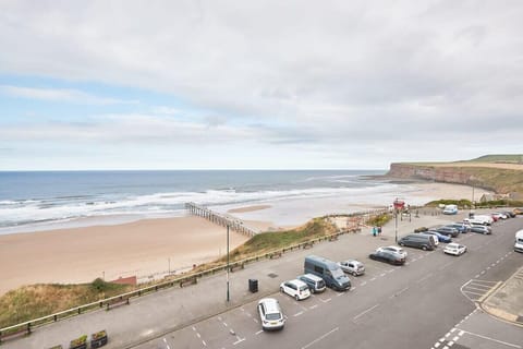 Sandy Cove, Saltburn-by-the-Sea - Host & Stay