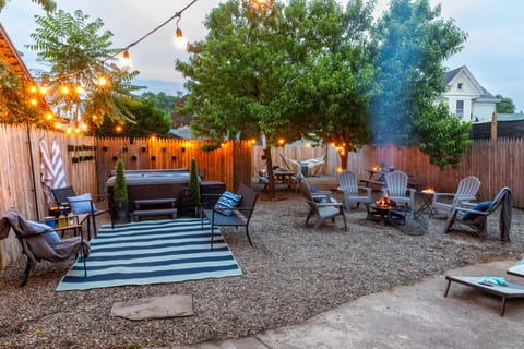 Hot tub, firepit, hammock, and outdoor games