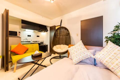 Double or Twin Room | Living area
