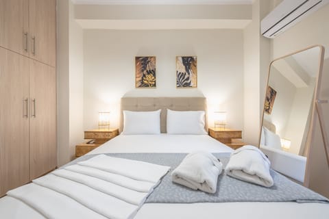 City Apartment | 1 bedroom, Egyptian cotton sheets, premium bedding